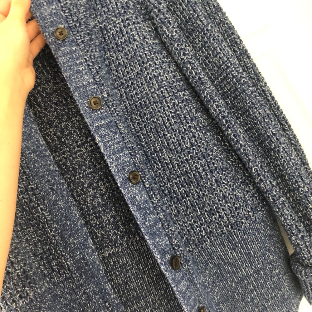 GAP knit chunky cardigan. - Picture 3 of 5